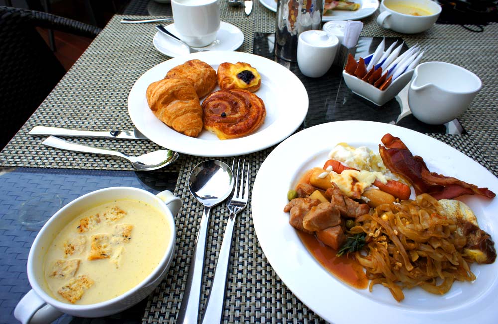タイのホテルで優雅な朝食