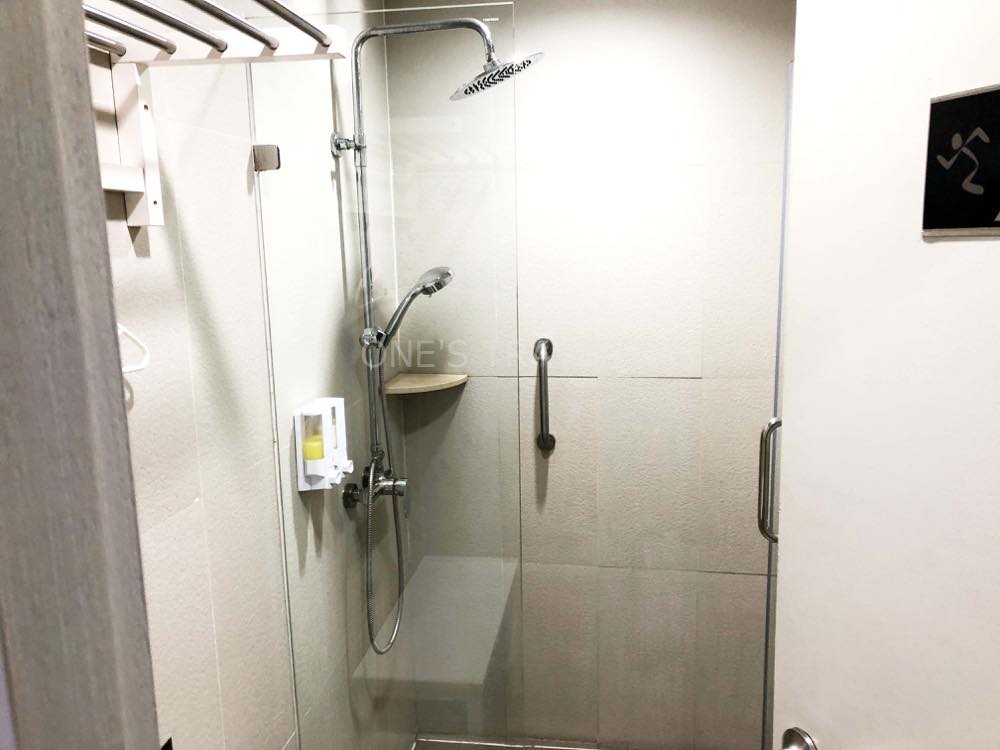 タイのエニタイムのシャワールーム