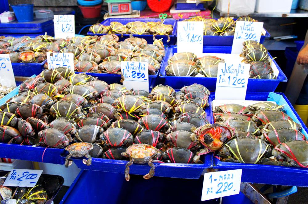 ナクルア市場のワタリガニ(上海蟹)