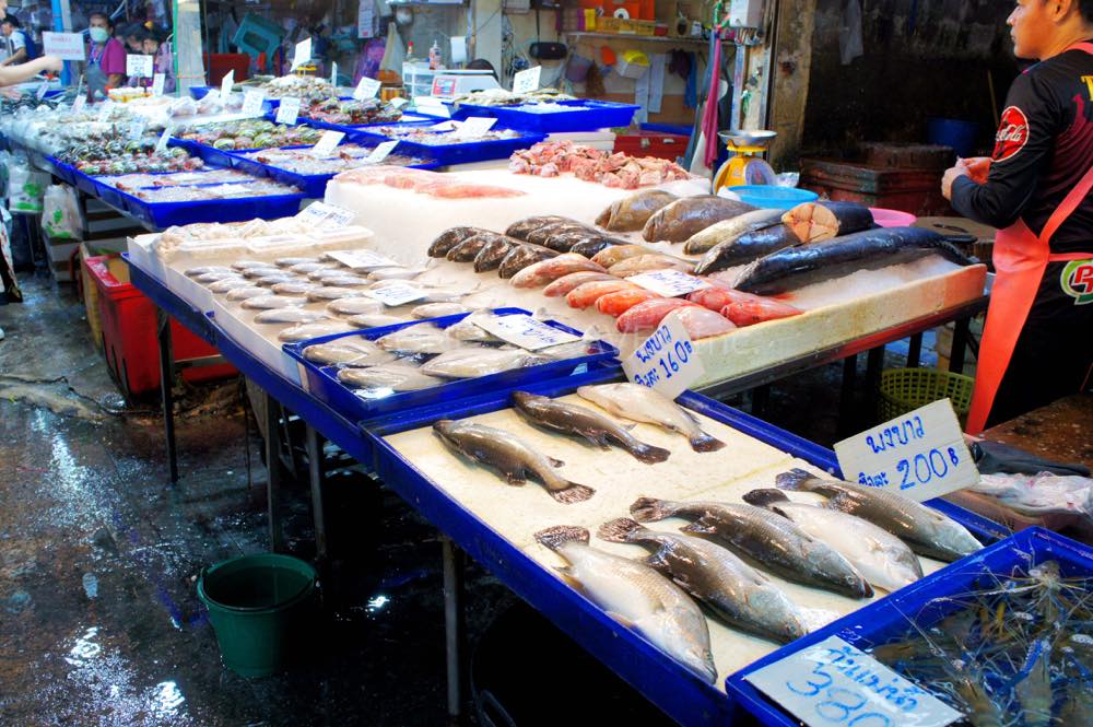 ナクルア市場の鮮魚
